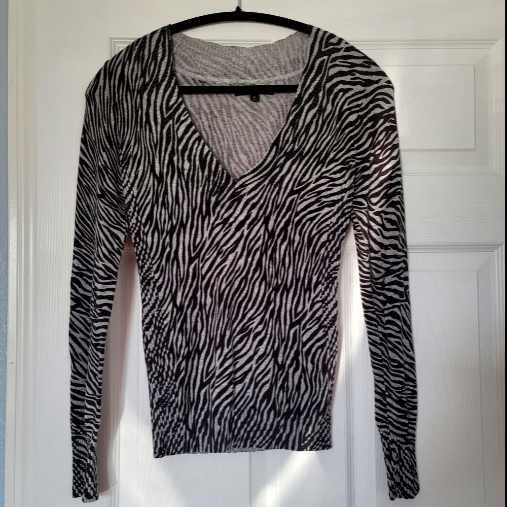 Zebra sweater (3/$30 or 5/$40)